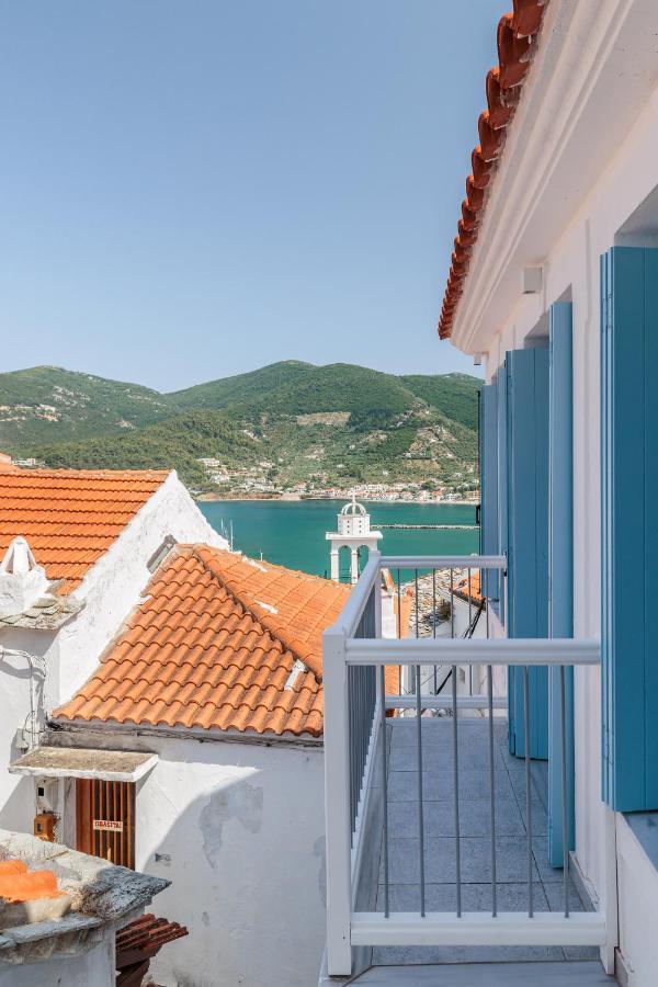 Strada Villa